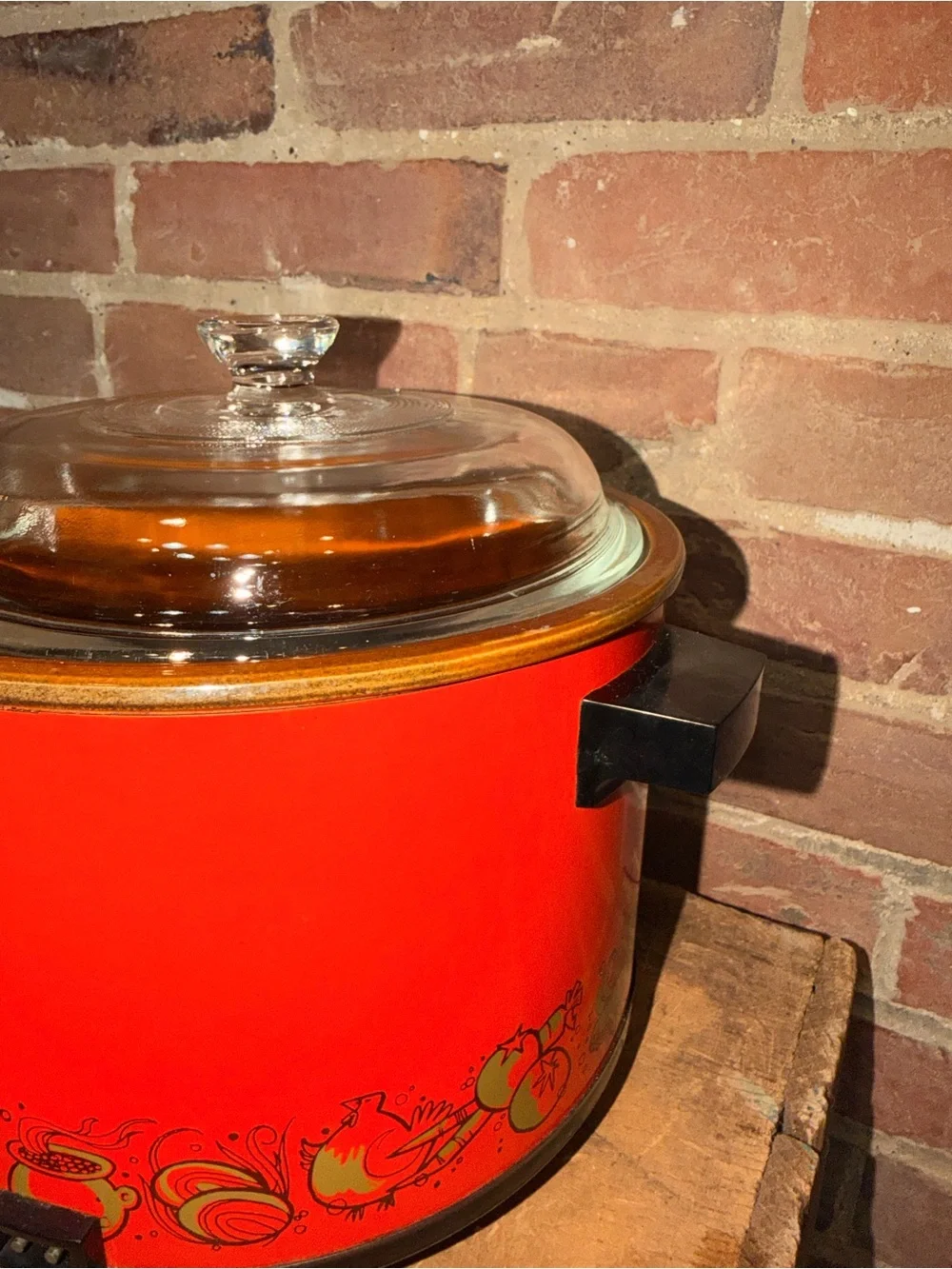 Crock-Pot Red Slow Cooker Vintage Spice Design 70s Kitchenware Rival